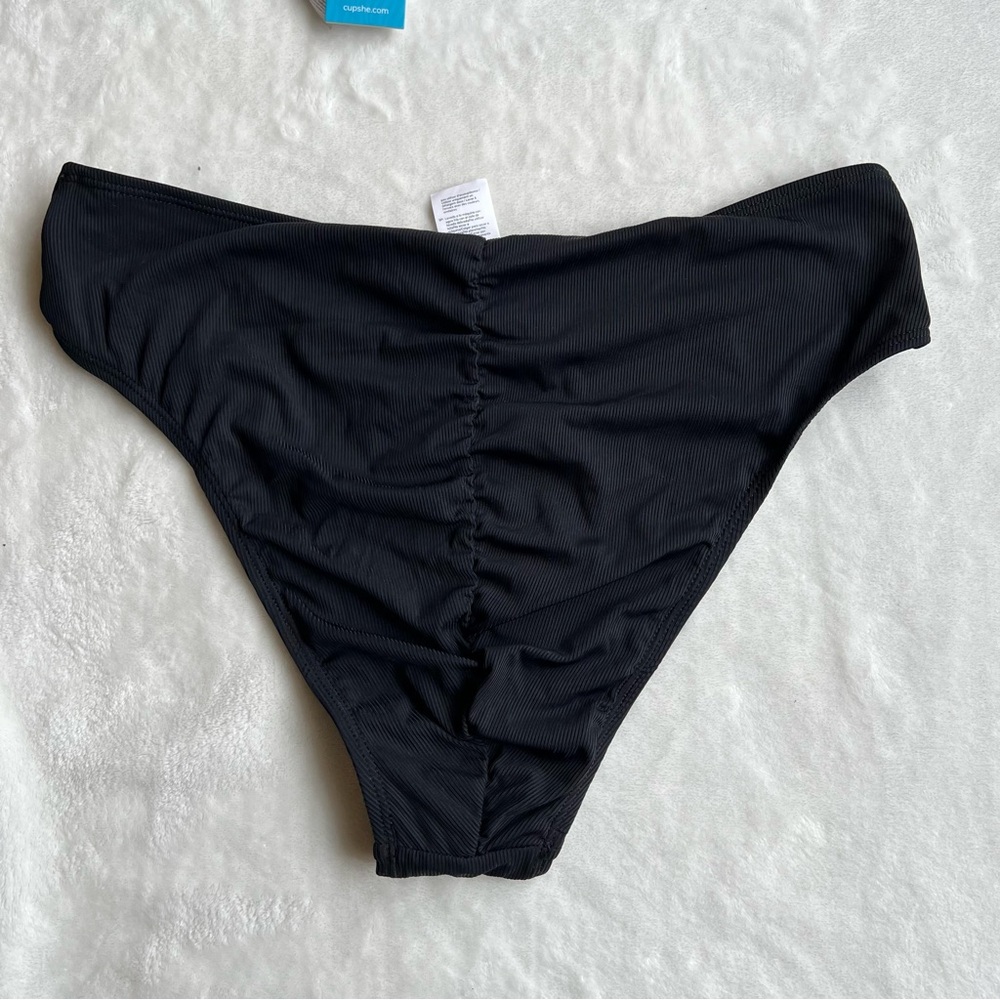 New Cupshe Black Bikini Set - Picture 3 of 6
